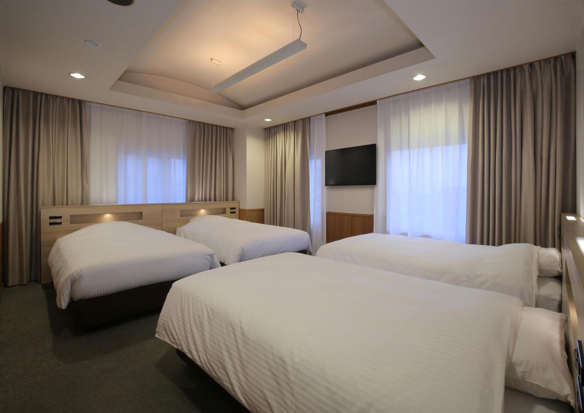 Hotel Newitaya 4*
